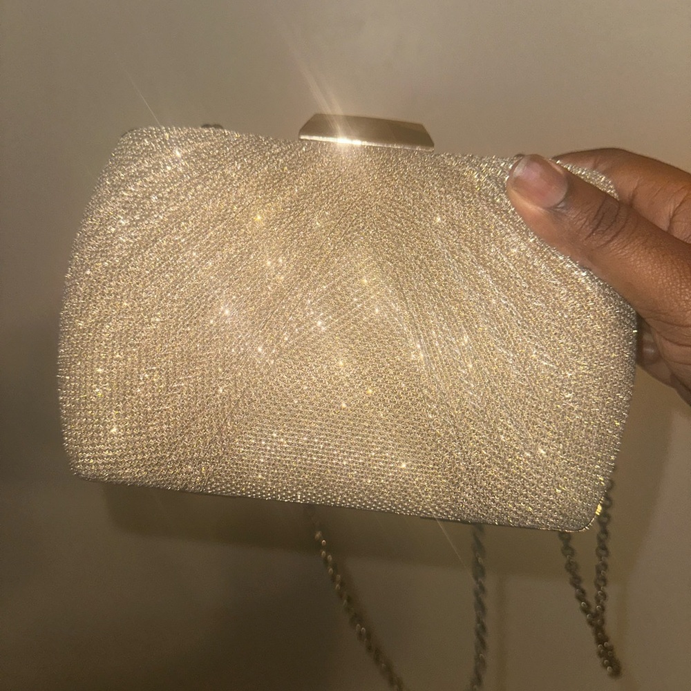 Good clutch purse